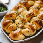 Easy and Delicious Garlic Knots Recipe