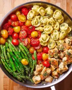 Pesto Chicken Tortellini and Veggies Recipe