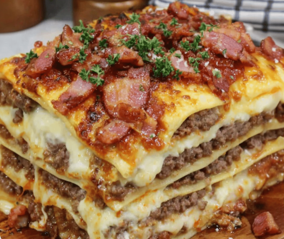 Parmesan Garlic Bacon Cheeseburger Lasagna Recipe