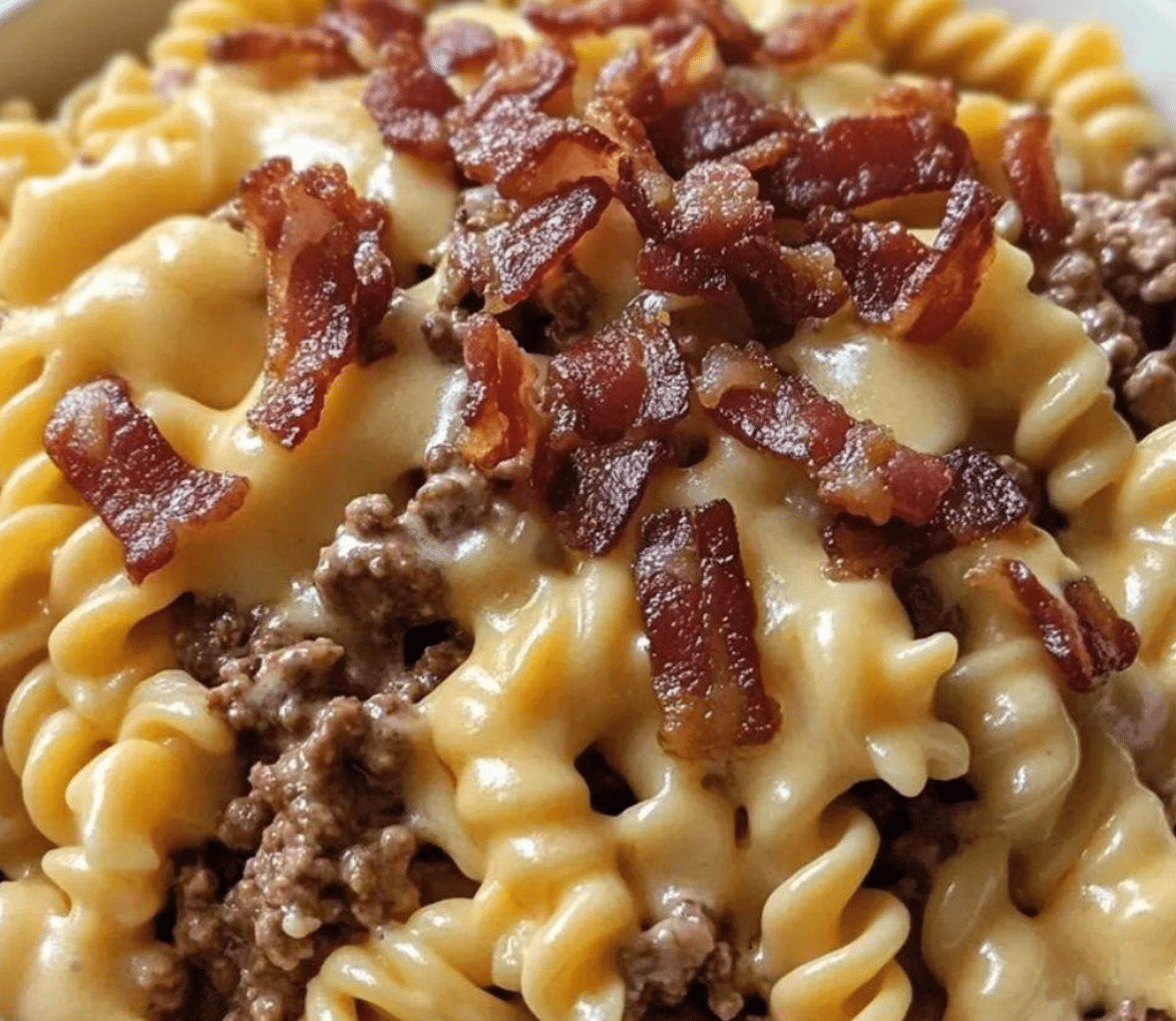 Loaded Bacon Cheeseburger Pasta Skillet Recipe