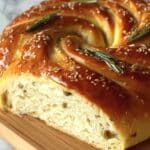 Rustic No Knead Rosemary Garlic Bread Recipe