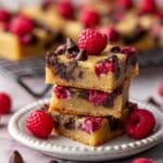 Delightful Raspberry and Chocolate Chip Cookie Bars Recipe