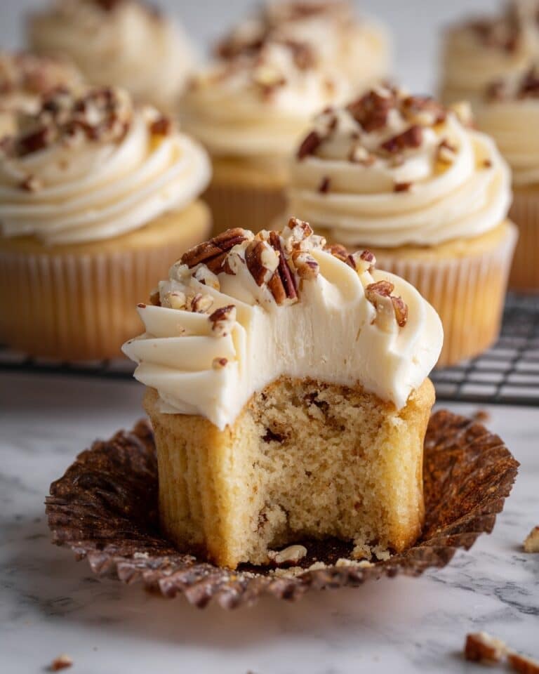 Banana Cinnamon Pecan Cupcakes with Cream Cheese Frosting Recipe