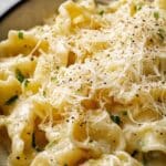 Garlic Bread Pasta Recipe