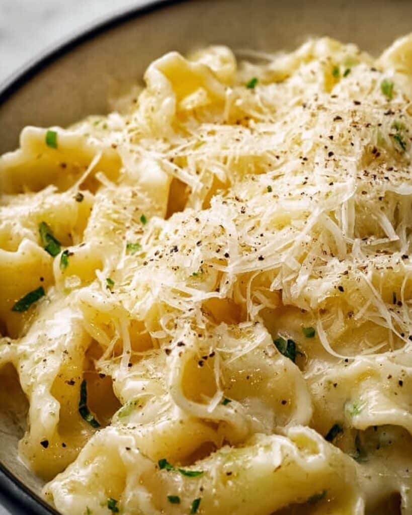 Garlic Bread Pasta Recipe