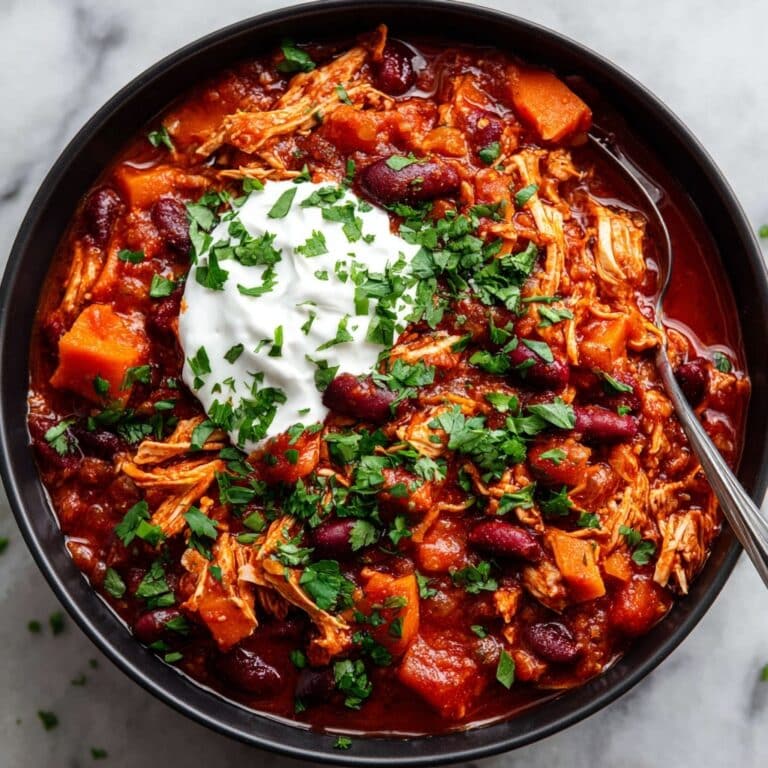 Slow Cooker Chicken and Sweet Potato Chili Recipe