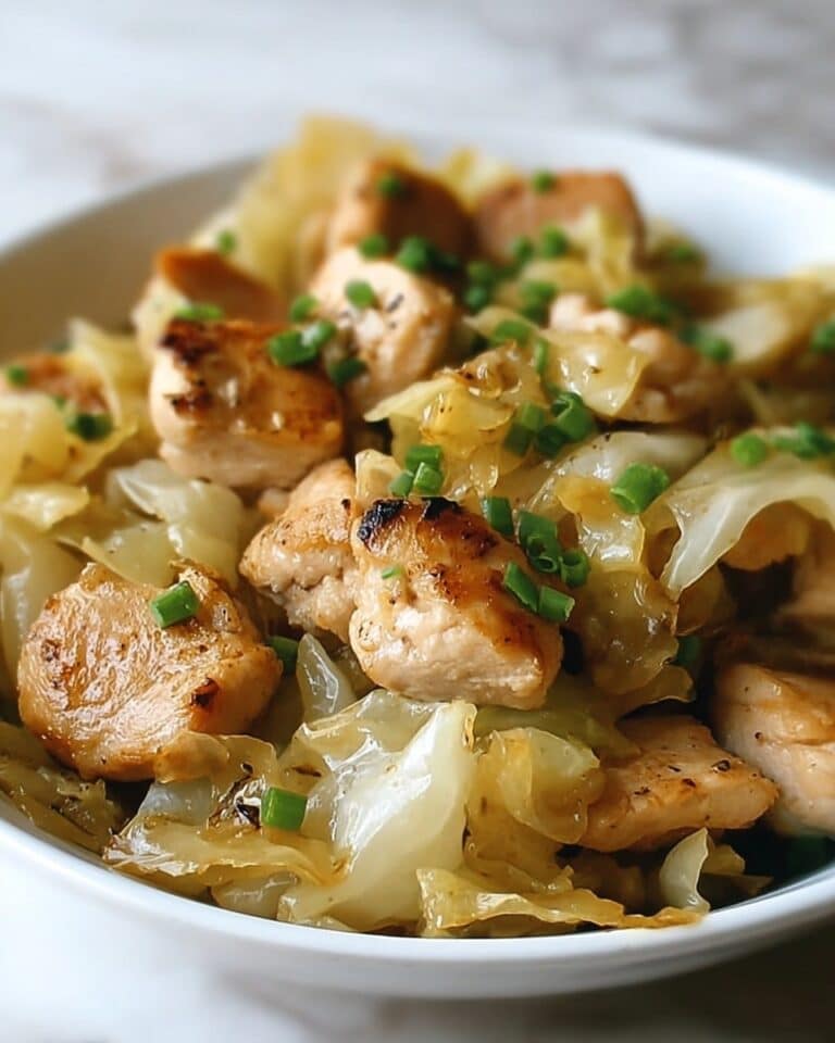 Irresistibly Easy Sautéed Garlic Cabbage with Tender Chicken Recipe