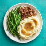 Garlic Butter Steak Bites with Mashed Potatoes and Green Beans Recipe